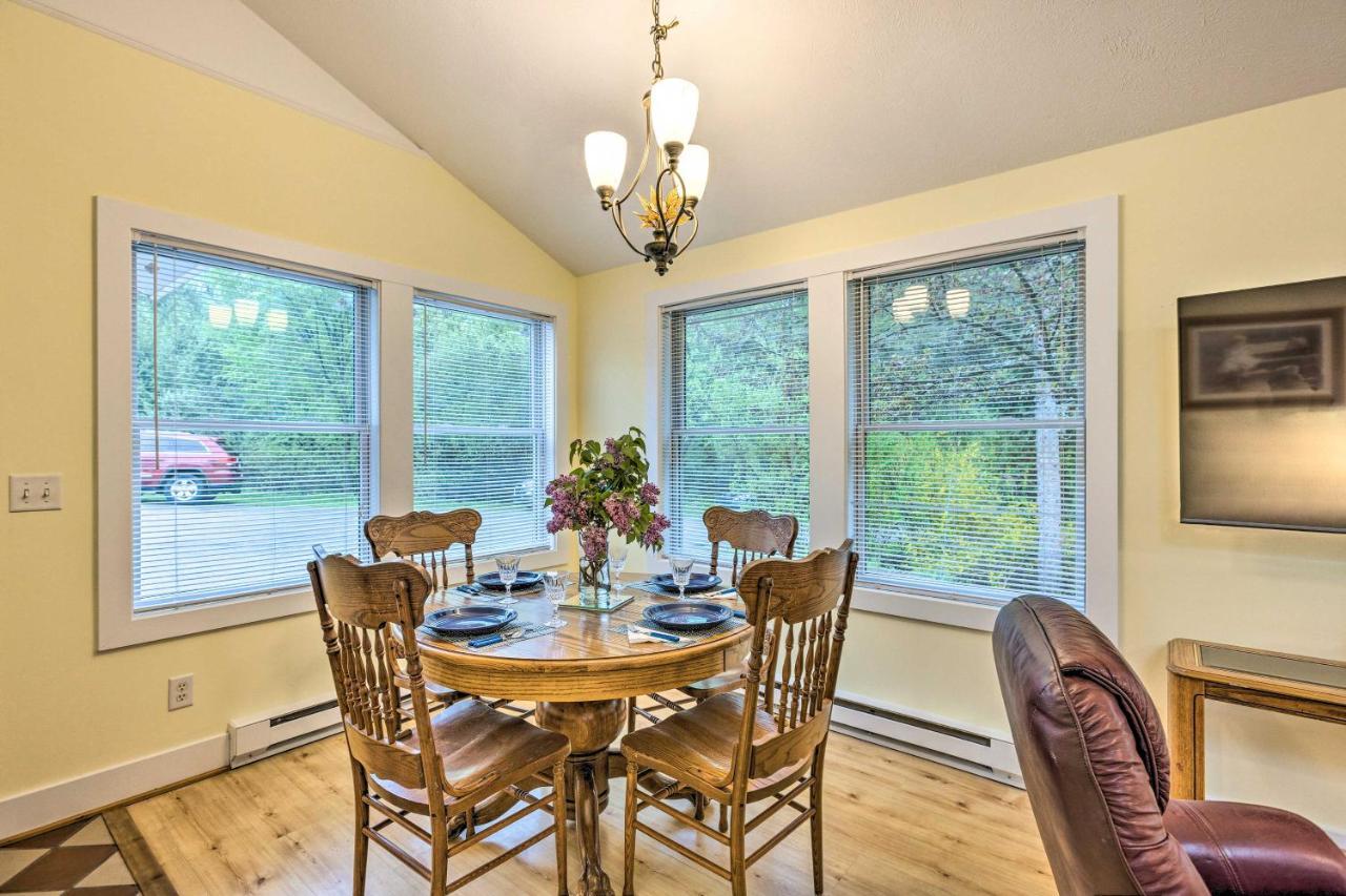 Charming Retreat Near Downtown Frankfort And Beaches Eksteriør billede