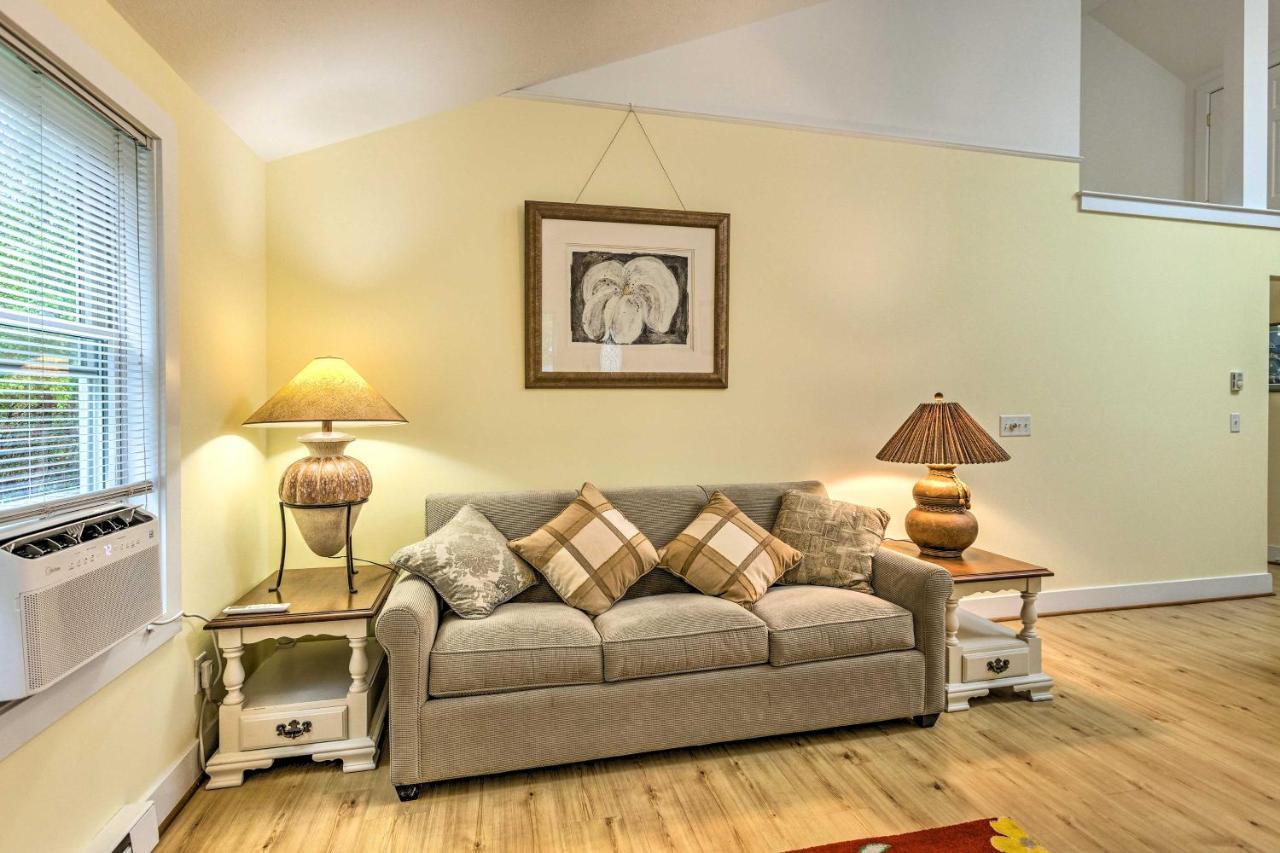 Charming Retreat Near Downtown Frankfort And Beaches Eksteriør billede